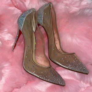 Tan mesh Christian Louboutin. Used.